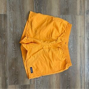 Patagonia. Baggies. 5 in. Men. M.